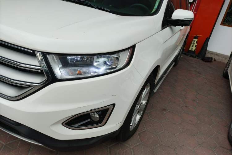 Used Ford Edge 2018 EcoBoost 245 Two-Wheel-Drive Titanium 5-Seater China V Standard
