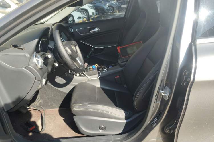 Used Mercedes-Benz GLA 2016 GLA 200 Fashion Model
