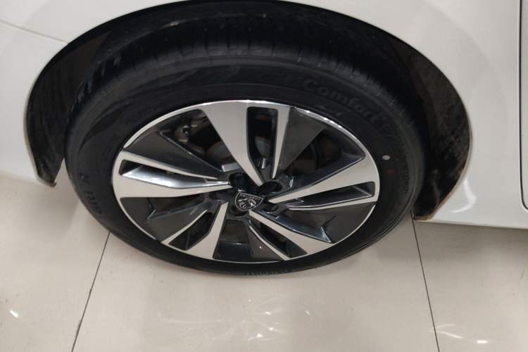 Used Peugeot 408 2022 1.6T Light-Chasing Edition