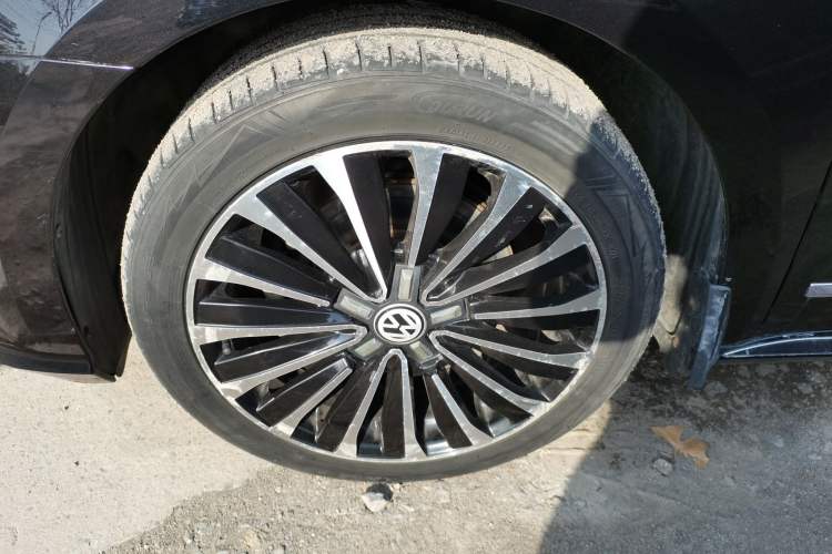 Used Volkswagen Passat 2017 330TSI DSG Luxury Edition
