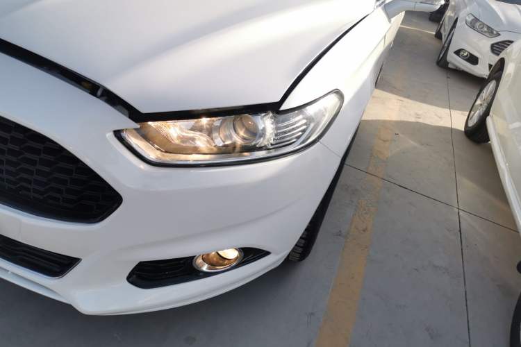 Used Ford Mondeo 2013 2.0L GTDi 200 Fashion Edition
