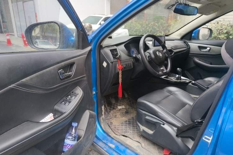 Used Dongfeng Fengon S560 2018 1.8L Manual Urban Model 7 Seats