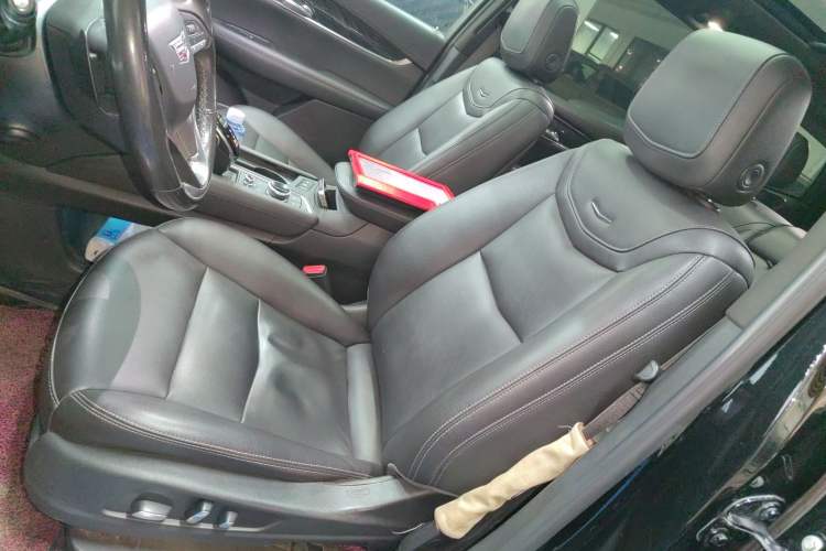 Used Cadillac XT6 2021 2.0T 7-Seater Two-Wheel-Drive Luxury Version