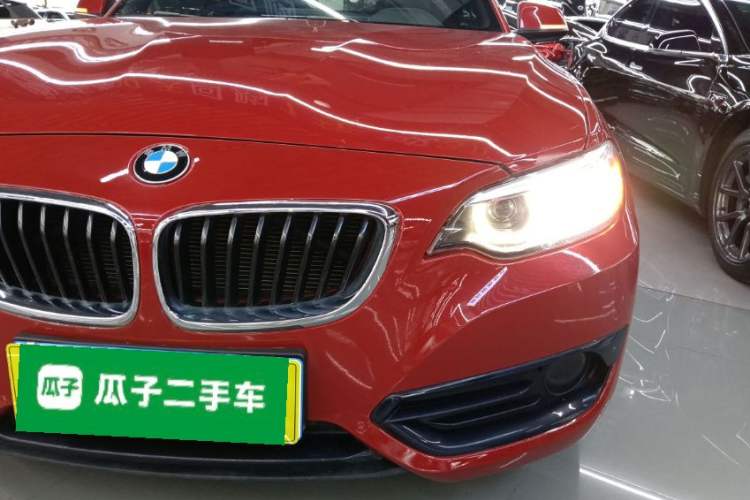 Used BMW 2 Series 2018 220i Convertible Coupe Sports Design Package
