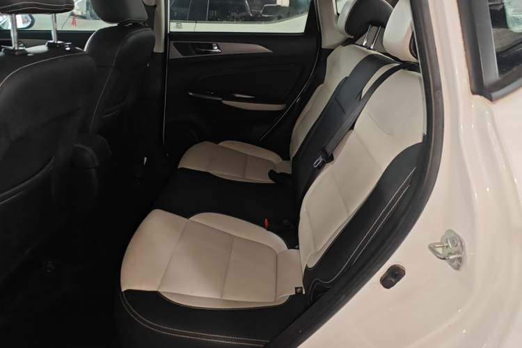 Used Changan CS35 2017 1.6L Manual Luxury Model
