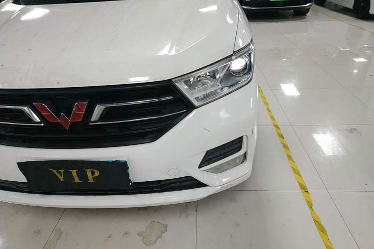 Used Wuling Hongguang 2018 1.5L S Comfort Model L2B