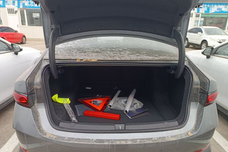 Used BYD Qin PLUS 2025 DM-i Smart Drive 55KM Leading Model
