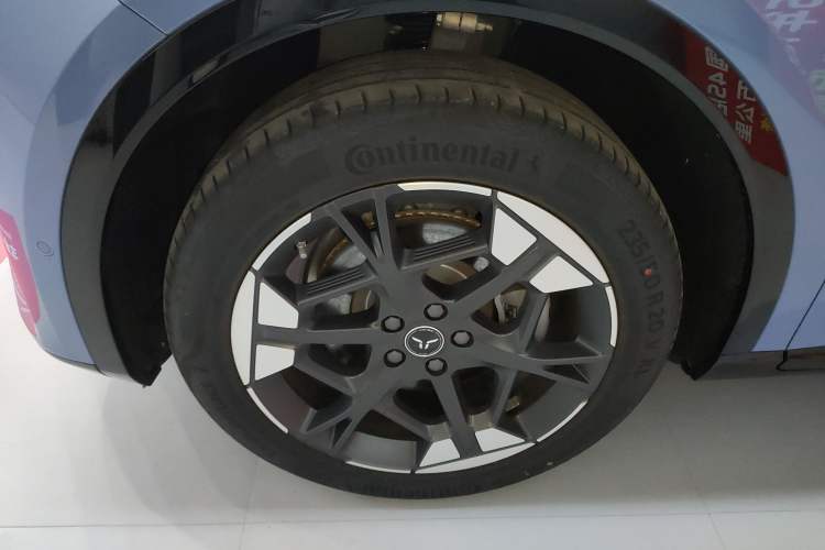 Used Hongqi Tiangong 06 2025 660 Four-Wheel Drive Version
