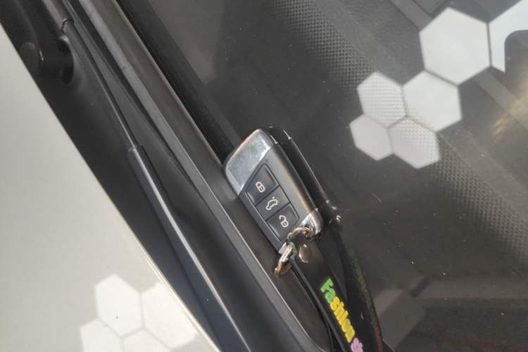 Used Volkswagen Magotan 2017 330TSI DSG Luxury Model
