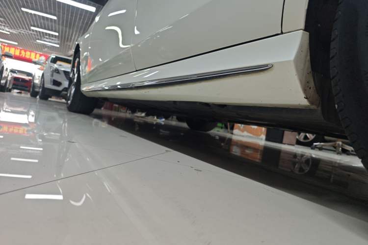 Used Mercedes-Benz E-Class 2019 E 200 L Sport Edition