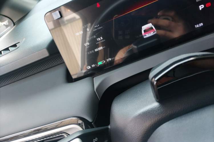 Used AION Y 2022 Plus 70 Tech Edition
