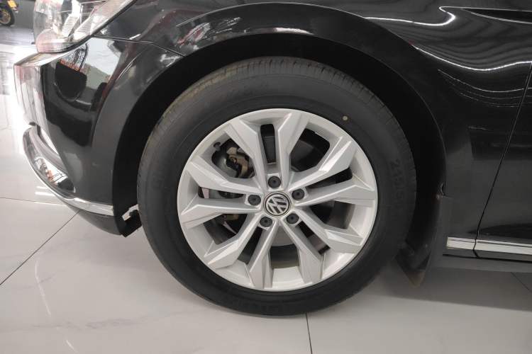 Used Volkswagen Magotan 2018 330TSI DSG Luxury Model
