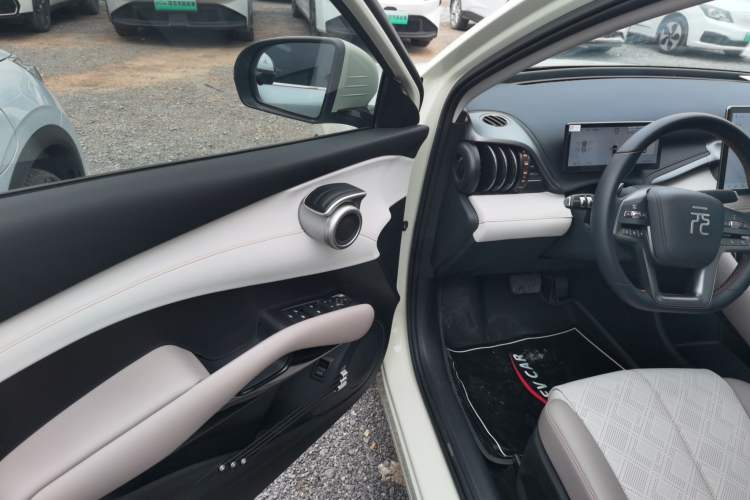 Used BYD Yuan PLUS 2025 Intelligent Driving Version 510 KM Beyond-Grade Edition