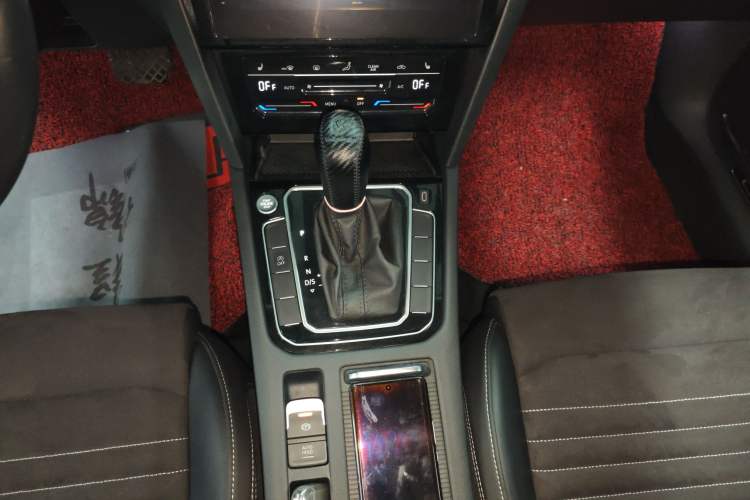 Used Volkswagen Magotan 2020 330TSI DSG Luxury Edition
