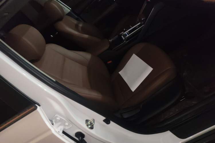 Used Kia Sportage R 2021 Ace 2.0L Splendid Edition
