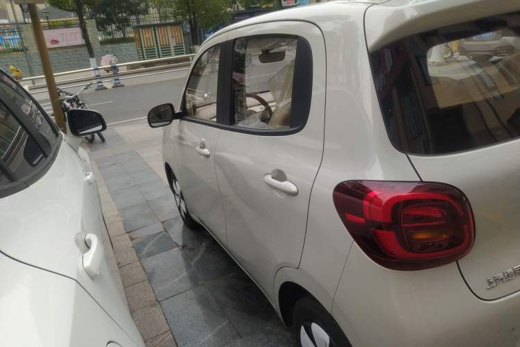 Used Wuling Hongguang MINIEV 2025 Four-Door Version Zhenxiang+ Edition