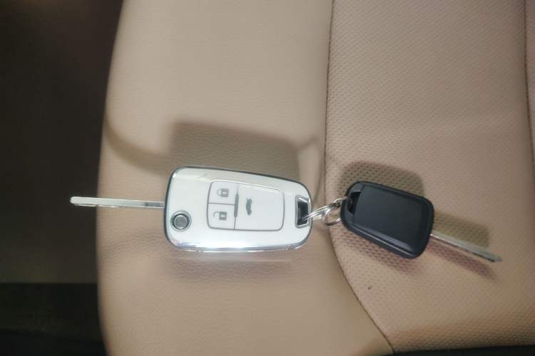 Used Chevrolet Monza 2022 320 Automatic Enjoyment Sunroof Version