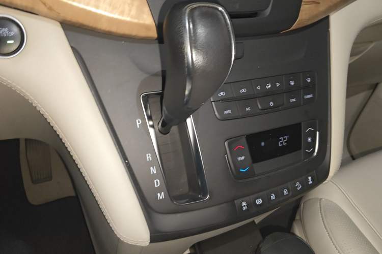 Used Buick GL8 2018 ES 28T Comfort Model China VI Standard
