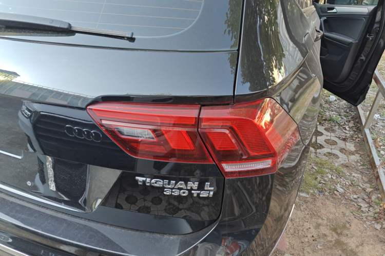 Used Volkswagen Tiguan L 2020 330TSI Automatic Two-Wheel Drive Panoramic Comfort Edition China VI Standard