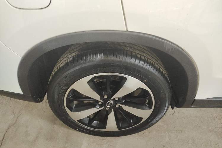 Used GAC Trumpchi GS4 2018 235T Automatic Two-Wheel Drive Luxury Smart Connectivity Millionth Anniversary Edition
