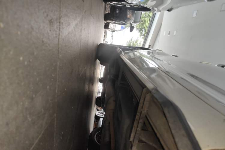 Used Toyota Highlander 2018 2.0T Four-Wheel Drive Luxury Version 7 Seats China VI Standard
