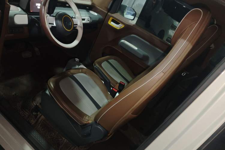 Used Wuling Hongguang MINIEV 2022 GAMEBOY 300km Enthusiast Model with Lithium Iron Phosphate