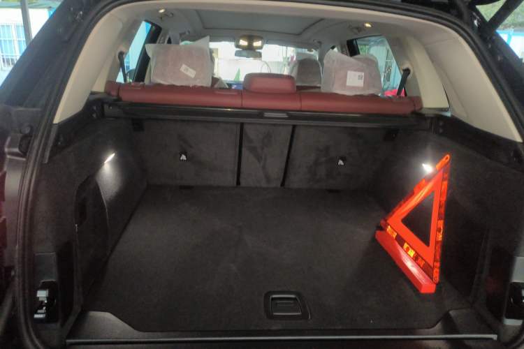 Used BMW X5 2023 xDrive 30Li Luxury M Sport Night Edition Package