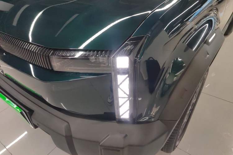 Used  03 2024 501km Two-Wheel Drive Long-Range Yuechao Edition
