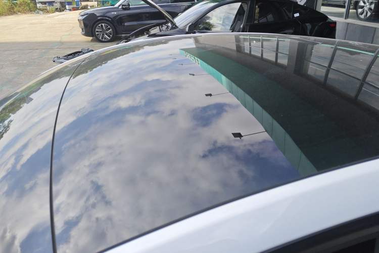 Used Tesla Model Y 2022 Rear-Wheel-Drive Version
