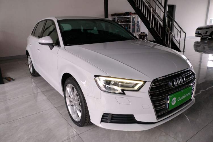 Used Audi A3 2018 30th Anniversary Edition Sportback 35 TFSI Ambition Model
