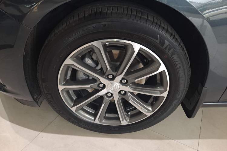 Used Buick LaCrosse 2022 652T Luxury Version
