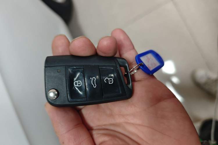 Used Volkswagen Golf 2016 1.6L Automatic Fashion Model