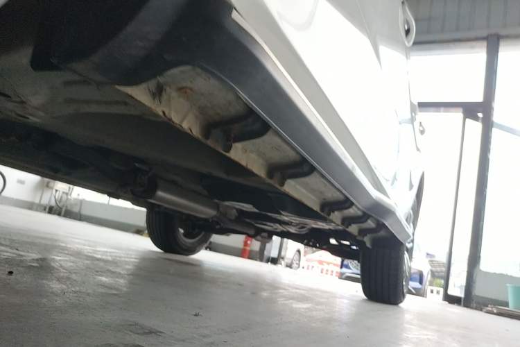 Used Geely Auto Vision X6 2016 1.8L Manual Luxury Edition
