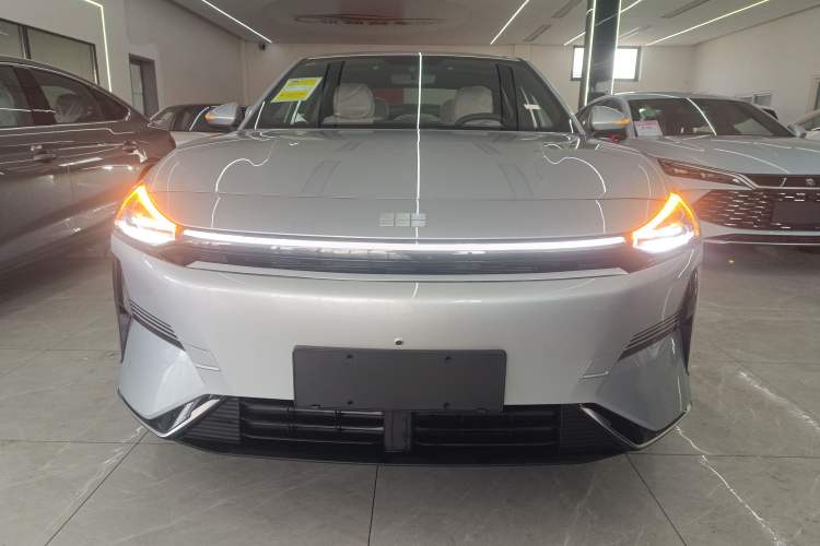 Used  L6 2025 EM-i 140km Long-Range Version
