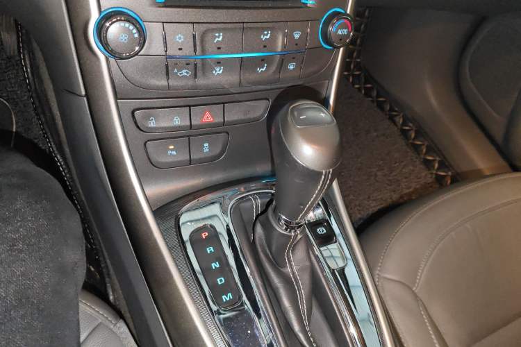 Used Chevrolet Malibu 2014 2.0L Automatic Luxury Edition
