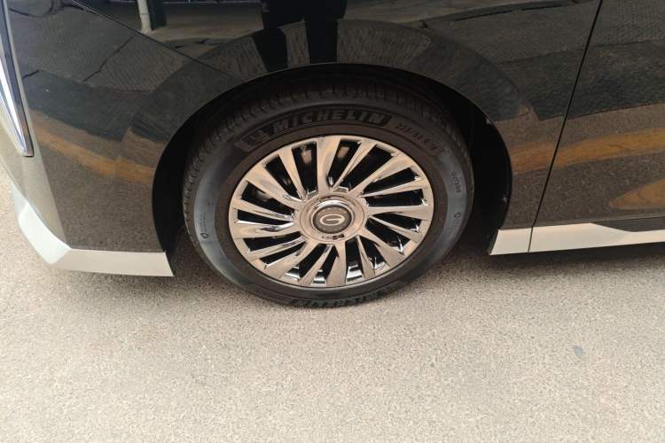 Used GAC Trumpchi M8 2023 Zongshi Series 400T Flagship Edition
