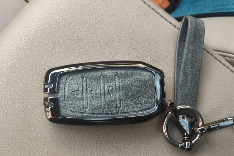 Used Toyota Camry 2012 2.5G Luxury Edition
