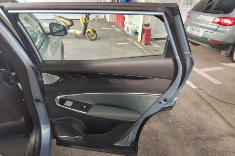 Used Geely Auto Emgrand X7 Sport 2024 1.5TD Prestige Edition
