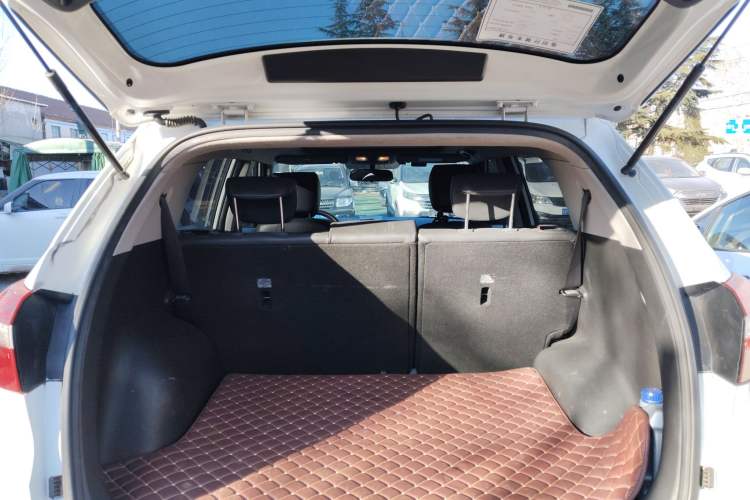 Used Hyundai ix25 2015 1.6L Automatic Two-Wheel Drive Smart GLS Trim
