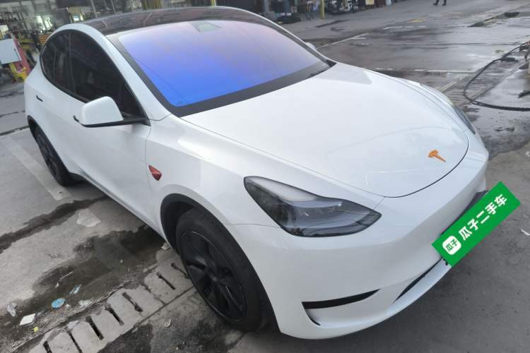 Used Tesla Model Y 2024 Rear-Wheel-Drive Version
