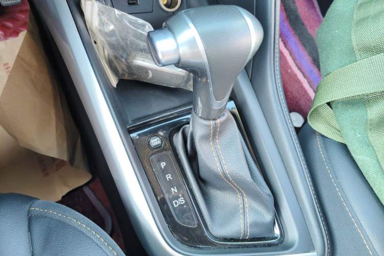 Used  Refine S4 2019 1.6L CVT Dream Edition