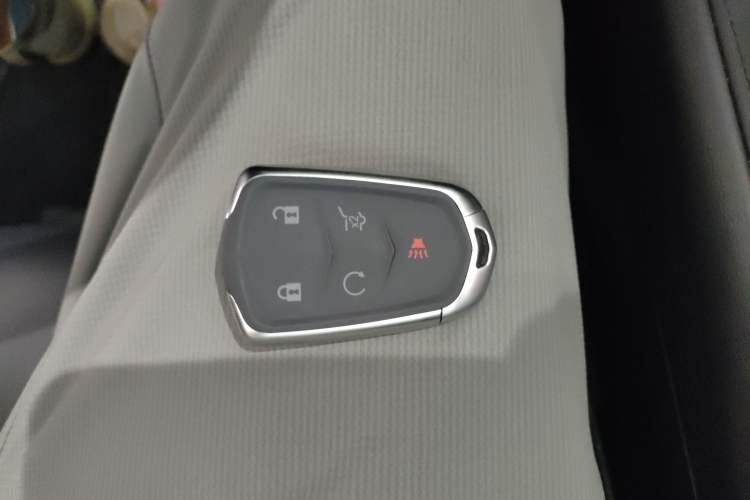 Used Cadillac XT4 2018 28T Two-Wheel Drive Leading Version
