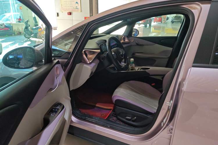 Used BYD Dolphin 2023 420 km Fashion Edition
