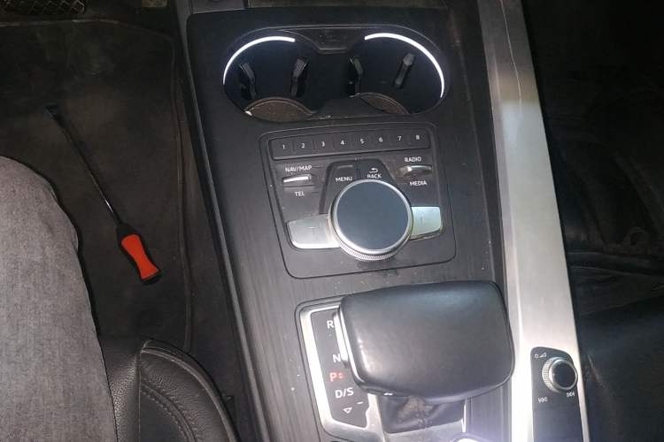 Used Audi A4L 2019 40 TFSI Fashion Edition China VI Emission Standard
