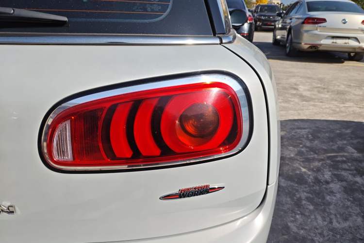 Used  JCW CLUBMAN 2017 2.0T JOHN COOPER WORKS Geek