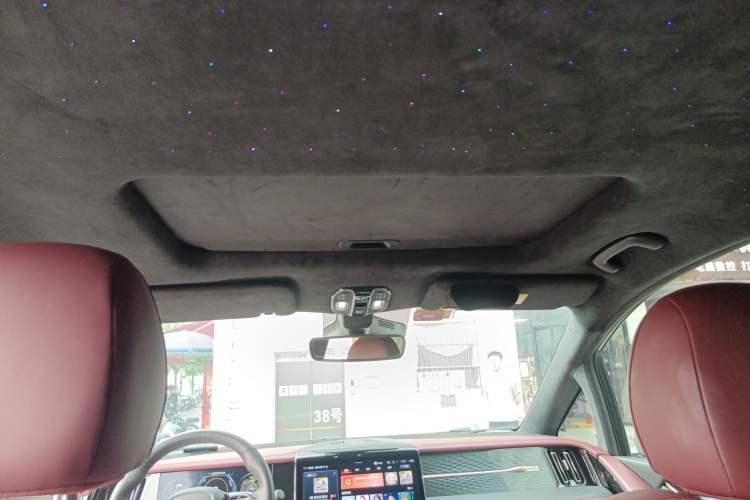 Used GAC Trumpchi M8 2023 Zongshi Series Dual-Motor Supreme Edition
