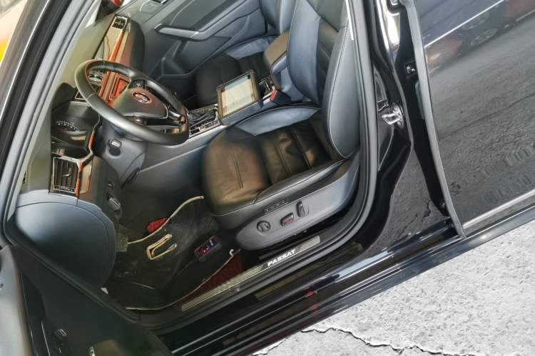 Used Volkswagen Passat 2016 380TSI DSG Prestige Edition
