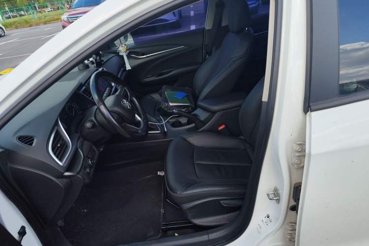 Used Buick GT 2018 18T Automatic Elite Model
