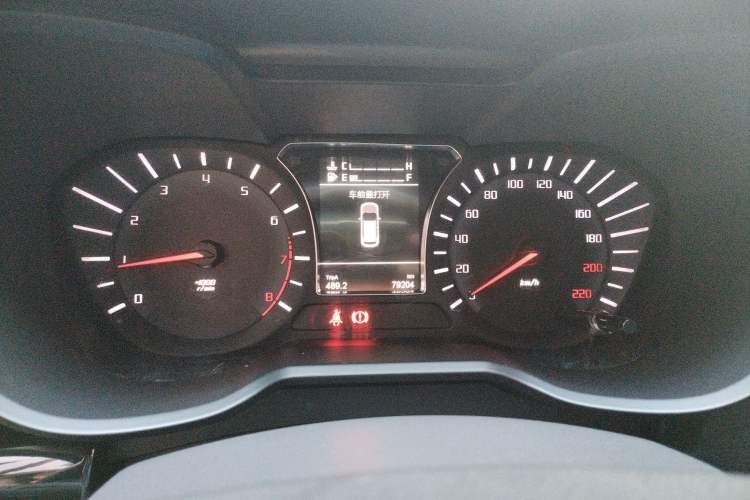 Used GAC Trumpchi GS4 2017 235T Manual Two-Wheel Drive Luxury Edition
