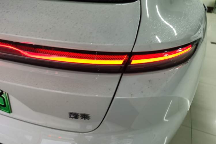 Used Nio ET5T 2024 75kWh Touring